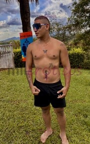 MACHO 19 CM DOMINANTE CON GANAS DE HACERTE BROTAL DE PLACER - FOTO 1