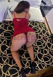 TENGO 23 AÑOS Y PUEDO HACERTE ALGUN FAVOR SEXUAL A CAMBIO DE DINERO - FOTO 9