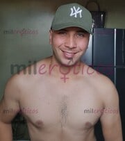 CRISTIAN, ¿QUIERES UN MASAJE BIEN DELICIOSO?, ARRIÉSGATE, (SOLO CHICAS) - FOTO 9