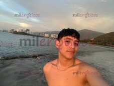 CHICO VERSÁTIL CON BUEN CULO Y VERGA DISFRUTEMOS DE LA LUJURIA DEL BUEN SEXO - FOTO 1
