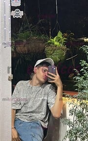 POLLO CHUPON CALIENTE TWINK WANTED TO BE YOUR HOT PUSSY BOY - FOTO 3
