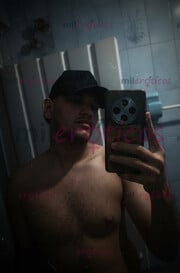 CHICO JOVEN FLACO DISPONIBLE A DOMICILIO ACTIVO Y ARRECHO PARA COMPLACERTE - FOTO 3
