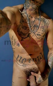 JOVEN 19CM VARONIL DISPONIBLE .. MORENO TATUADO RICO PARA COMPLACERTE COMPAS. - FOTO 1