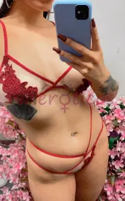 EC ESTUPENDA MUCHOS DISFRACES LENCERÍA TRÍOS BESOS - FOTO 2