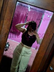 CON LUGAR POR INDUSTRIAS 22 AÑITOS Y MUY BONITA - FOTO 1