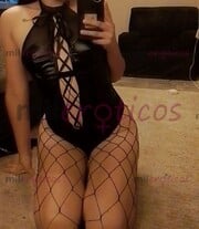 BRILLITE PETTITE CHAPARRITA GUERITA MUY BONITA LISTA PARA COMPLACERTE - FOTO 5