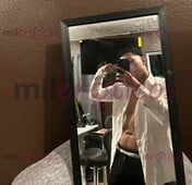 NIÑO ESTUDIANTE CALIENTE LISTO PARA QUE ME DESLECHEN TU MORRITO CALIENTE - FOTO 1