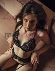 HOLA BEBE ME LLAMO NAKARY ESTOY DISPUESTA A COMPLACERTE BIEN RICO MI AMOR - FOTO 9
