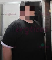 JOVEN GORDO PASIVO, CUMPLE TODOS TUS FETICHES CONMIGO - FOTO 1