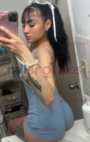 ANTONELLA HERMOSA FLAQUITA RECIÉN LLEGADA A MÉRIDA - FOTO 8
