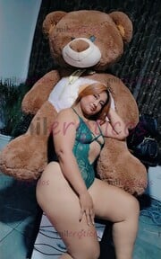 SEXY MORENA ARDIENTE COMPLACIENTE JUGUETONA - FOTO 4
