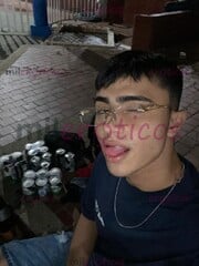POLLO JOVEN DISCRETO, SOY TODO LO QUE BUSCAS, ESCRIBEME - FOTO 1