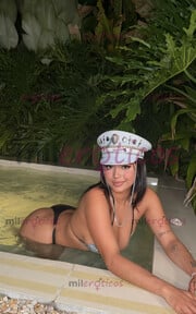 MARIANA HERMOSO ÁNGEL DE 20 AÑOS SÚPER APRETADA PARA TU RICO PENE - FOTO 4