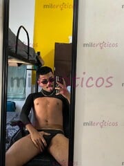 POLLITO VERSATIL COMPLACIENTE CON GANAS DE PASARLA BIEN - FOTO 4