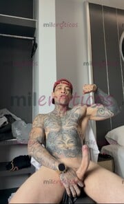 GUAPO TATUADO Y VERGON 22CM PARA DAMAS Y PAREJAS - FOTO 1
