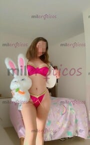 BELLÍSIMA TETONA RUBIA LUJURIOSA SENSUAL LLÉNAME DE LECHITA EN MIS TETAS - FOTO 1