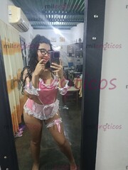 PERRITA BIEN CALIENTE EN PROMOCIÓN QUIERE SACARTE TODA TU LECHE - FOTO 1