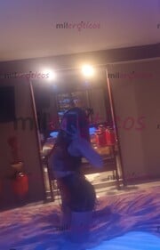 ALEXIA HERMOSA CHICA COMPLACIENTE TALLA XS VEN Y PRUEBAME - FOTO 2