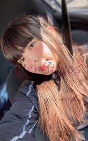 DELICIOSA NIÑA DE CASA 18 AÑITOS RECIÉN CUMPLIDOS TENGO GANAS DE PORTARME MAL - FOTO 1