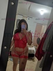 HOLA PAPI SOY SOY VALENTINA UNA MORENA LINDA CON UNA TETAS GRANDES Y RICAS - FOTO 1