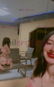 RICA FLAQUITA DE 18 AÑOS APRETADITA CALIENTE - FOTO 8