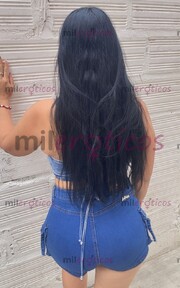 SOY UNA MUJER DE PIEL BLANCA CARISMÁTICA Y MUY CALIENTE - FOTO 1