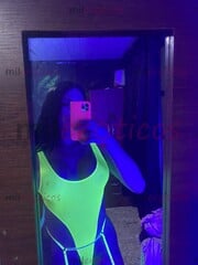 PERVERTIDA Y FEMENINA MUY CALIENTE EN TU ZONA - FOTO 10