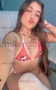 FLAQUITA CON PUSSY ESTRECHITA Y CULO GRANDE. - FOTO 10