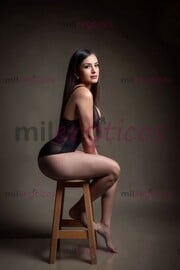EL COMPLEMENTO PERFECTO PARA TUS DÍAS.UNA CHICA HERMOSA, EDUCADA Y DIVERTIDA. - FOTO 1