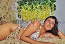 KINESSI ZAFIRO PIEL CANELA 23 AÑOS DONDE EL PLACER Y LA RELAJACIÓN SE ENCUENTRAN - FOTO 2