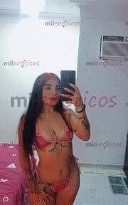 HERMOSA PELINEGRA BAJITA CON CURVAS EXÓTICAS - FOTO 5