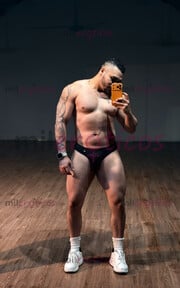 VENEZOLANO GUAPO Y DE GYM EN TU CIUDAD TU DIME QUE HACEMOS Y YO JALO - FOTO 2