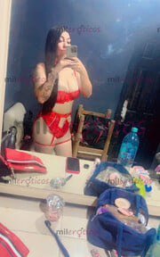 CHICA LINDA COMPLACIENTE PARA HOMBRES SOLVENTES - FOTO 8