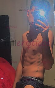 CHICO JOVEN FLACO, APASIONADO DISPUESTO A TODO - FOTO 8