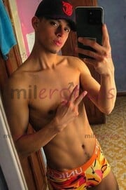 MORENITO DELGADO CALIENTE Y COMPLACIENTE - FOTO 2