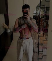 DEPORTISTA TATUADO XL CON 21CM DE VERGA Y BUEN CULO MORBOSO - FOTO 6
