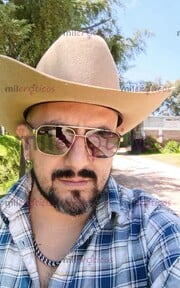 ARDIENTE, APASIONADO Y COMPLACIENTE PARA LLENARTE DE PLACER - FOTO 2