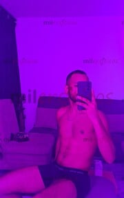 JOVEN MORENO ATLETICO MUY VELLUDO DISPONIBLE - FOTO 9