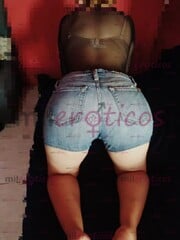 LA CHICA MAS BELLA SEXY Y EJECUTIVA EN LA CIUDAD - FOTO 4