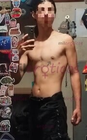 CHICO CALIENTE, DELGADO Y SERVICIAL DISPUESTO A TODO - FOTO 3