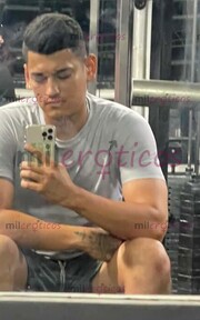 MODELO JOVEN ATLETICO VERGON PARTE CULOS - FOTO 1