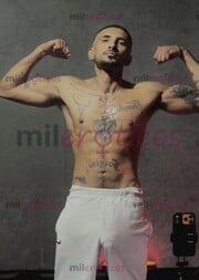 TONY MASCULINO TATUADO ACTIVO 23 CM MEXA ESPAÑOL - FOTO 3