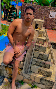 CHICO JOVEN CUBANO ACTIVO VARONIL MUY CALIENTE - FOTO 1