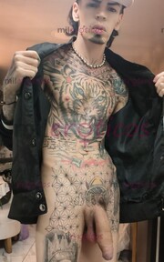 FLACO BLANCO TATUADO VERGON RESERVADO MORBOSO - FOTO 2