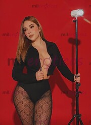TETAS GRANDES Y CULO GRANDE, QUE TE GUSTARÁ VER CÓMO SE MUEVEN - FOTO 9