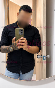 ENCANTO, DISCRECIÓN Y BUENA COMPAÑIA HOMBRE SEGURO DE SI MISMO - FOTO 1