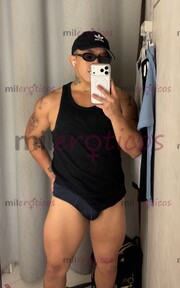JONATHAN COLOMBIANO DE PASO DISPUESTO A COMPLACERTE - FOTO 10