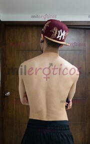 PASIVO TRAGÓN, DELGADO Y ALTO UN CHICO DULCE POR FUERA, PERO CON UN - FOTO 3