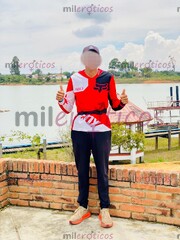 CHICO FLACO DE FIGURA ATLÉTICA BIEN DOTADO ESTÁ LISTO COMPLACER A MUJERES. - FOTO 5