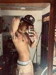 MORENO PINTA, MUY VERSÁTIL, CUMPLO FETICHES DE TODO TIPO, EL MEJOR CHUPANDO CULO - FOTO 8